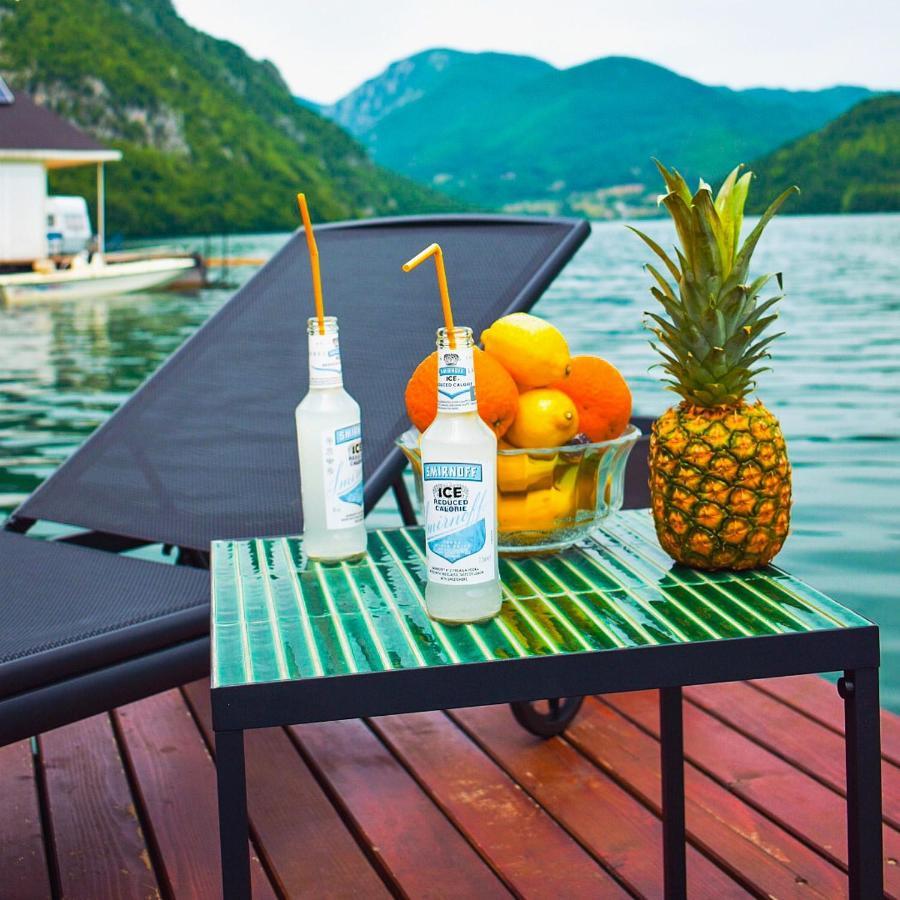 Victoria Rich - Lake House, Free Mini Bar & Sup Boards Villa Перучац Екстериор снимка